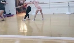 吃瓜舞蹈视频教程,跟随教程舞动夏日热情