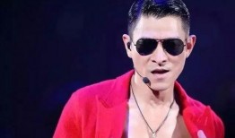 刘德华学霸吃瓜,娱乐圈的瓜田，他如何轻松吃瓜？