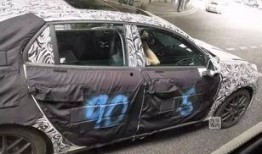 领克03吃瓜,汽车界的“吃瓜群众”热议焦点