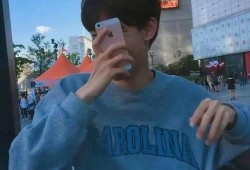 韩国吃瓜头像男生,揭秘吃瓜头像男生背后的文化现象