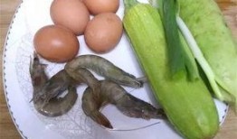 吃角瓜去皮吗,去皮还是不去皮？营养与健康的秘密解析