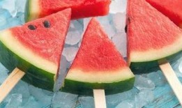 勺子吃瓜从哪里开始吃,勺子吃瓜的奇妙旅程