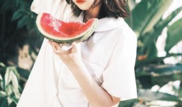 jk小姐姐吃瓜,一场甜蜜的吃瓜盛宴